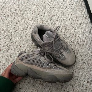 Yeezy 500